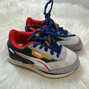 PUMA TODDLER SNEAKERS